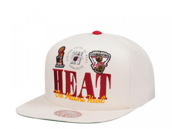 Mitchell & Ness Miami Heat Reframe Retro Off White Snapback Cap