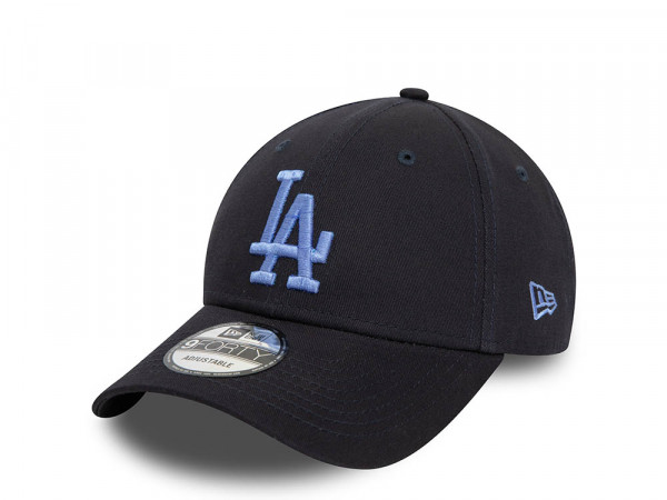 New Era Los Angeles Dodgers League Essential Black and Blue 9Forty Strapback Cap