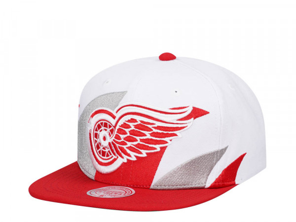 Mitchell & Ness Detroit Red Wings Vintage Sharktooth Snapback Cap
