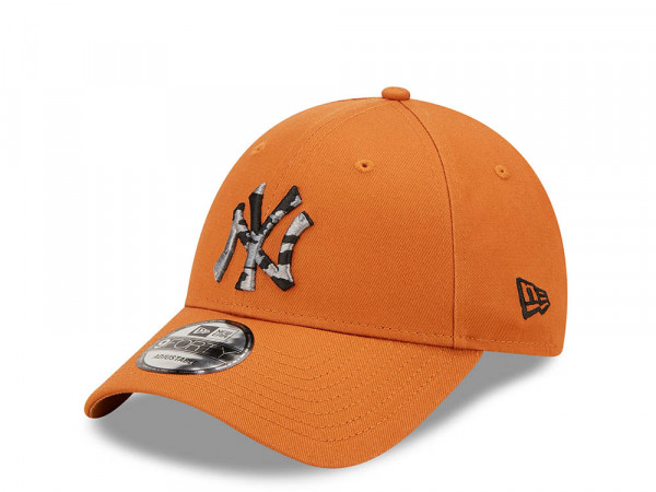 New Era New York Yankees Seasonal Infill Orange 9Forty Strapback Cap
