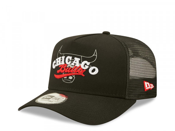 New Era Chicago Bulls Logo Overlay Trucker Snapback Cap