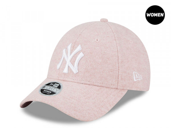 New Era New York Yankees Fleece Pink Womens 9Forty Strapback Cap