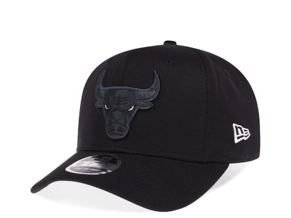 New Era Chicago Bulls Black 9Fifty Stretch Snapback Cap