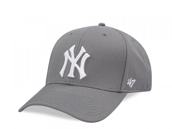 47Brand New York Yankees Dark Gray MVP Snapback Cap