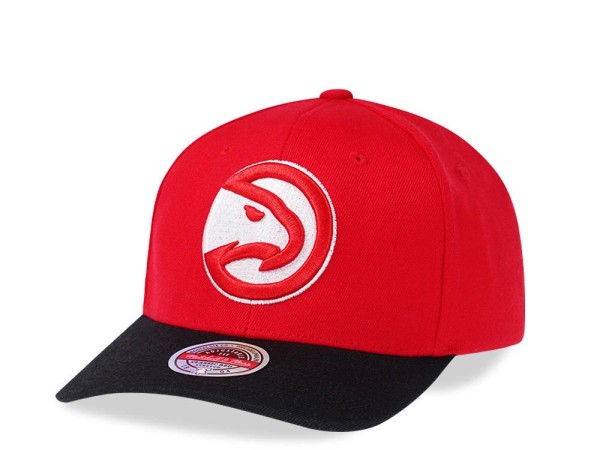 Mitchell & Ness Atlanta Hawks Two Tone Red Line Solid Flex Snapback Cap