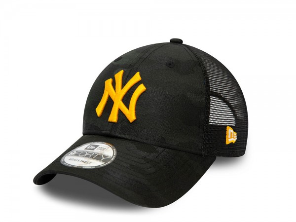 New Era New York Yankees Home Field 9Forty Trucker Strapback Cap