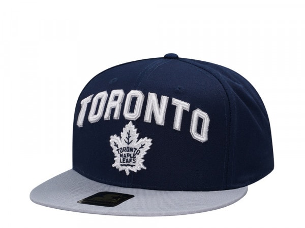 Starter Toronto Mape Leafs Faceoff Two Tone Snapback Cap