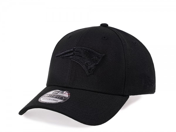 New Era New England Patriots Black on Black Edition 39Thirty Stretch Cap