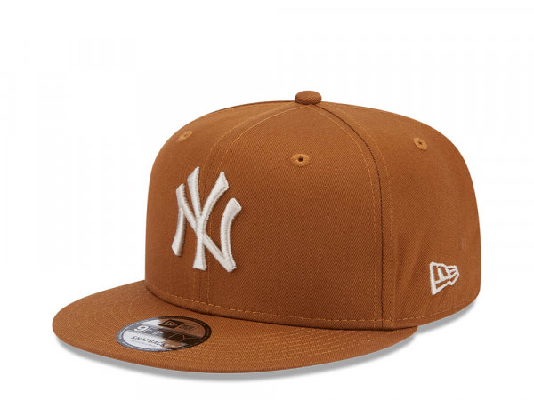 New Era New York Yankees League Essential Brown Edition 9Fifty Snapback Cap
