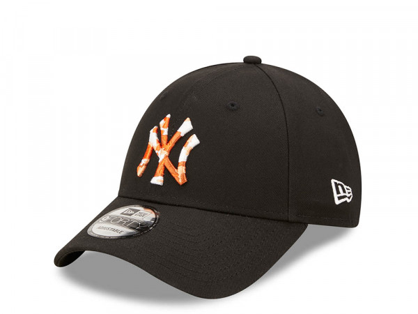 New Era New York Yankees Seasonal Infill Black 9Forty Strapback Cap