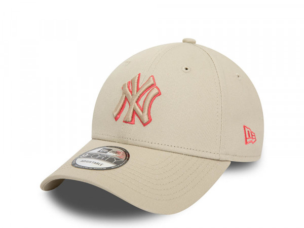 New Era New York Yankees Cream Team Outline Edition 9Forty Strapback Cap