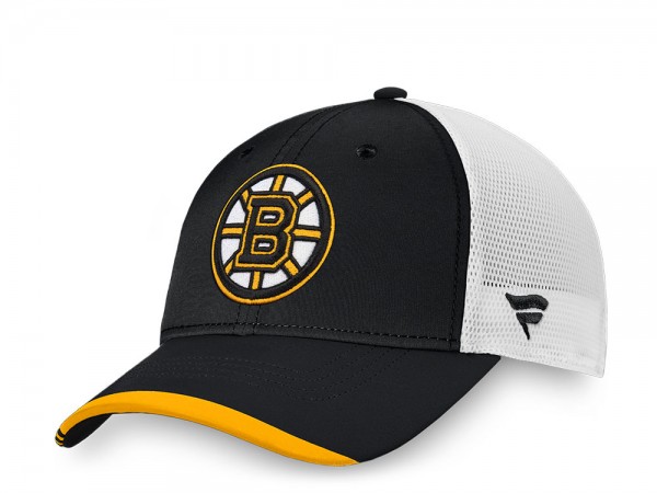 Fanatics Boston Bruins Pro Authentic Locker Room Trucker Snapback Cap