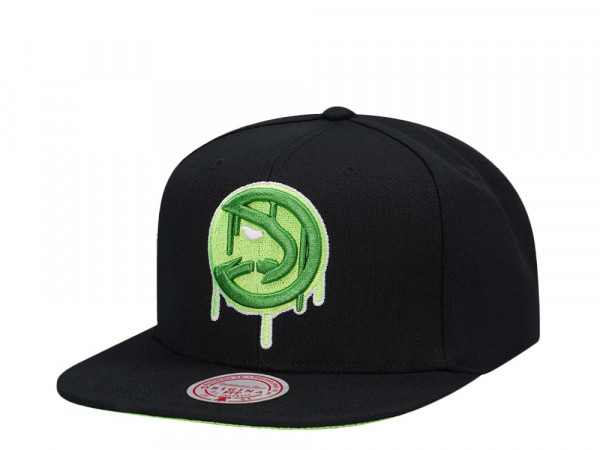 Mitchell & Ness Atlanta Hawks Slime Drip Snapback Cap