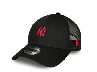 New Era New York Yankees Home Field Black 9Forty A Frame Trucker Snapback Cap