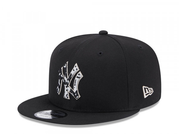 New Era New York Yankees Seasonal Infill Black Edition 9Fifty Snapback Cap