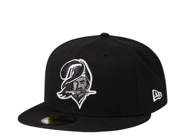 New Era Tampa Bay Buccaneers Steel Black Edition 59Fifty Fitted Cap