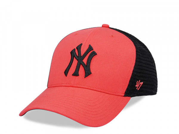 47Brand New York Yankees Tango Ballpark Mesh MVP Trucker Snapback Cap