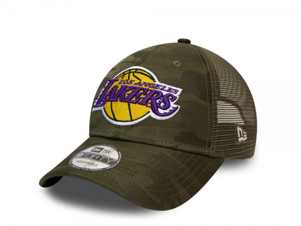 New Era Los Angeles Lakers Home Field 9Forty Trucker Strapback Cap