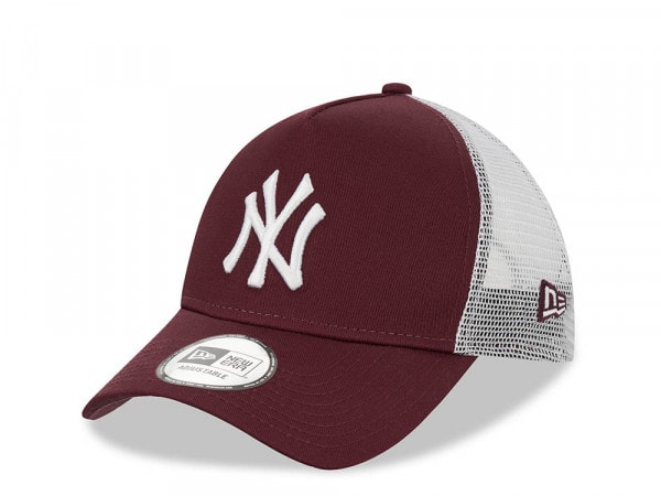 New Era New York Yankees League Essential Maroon A Frame 9Forty Trucker Snapback Cap