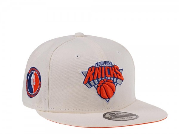 New Era New York Knicks Chrome White Edition 9Fifty Snapback Cap