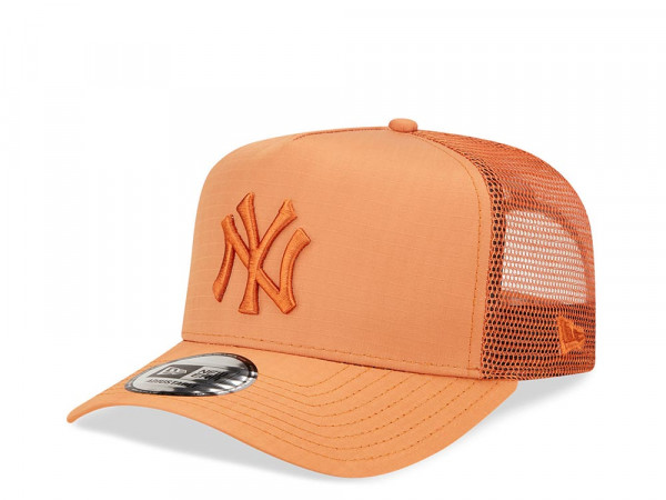 New Era New York Yankees Ripstop Burnt Orange A Frame Trucker Snapback Cap