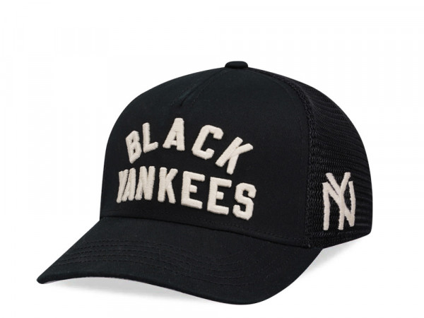 American Needle New York Yankees Black Valin Trucker Snapback Cap