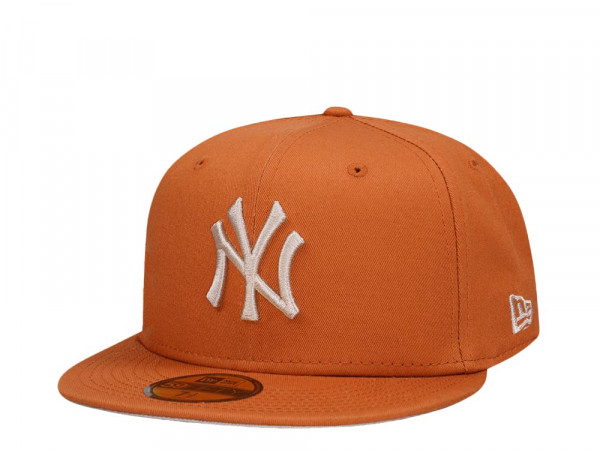 New Era New York Yankees League Essential Brown Edition 59Fifty Fitted Cap