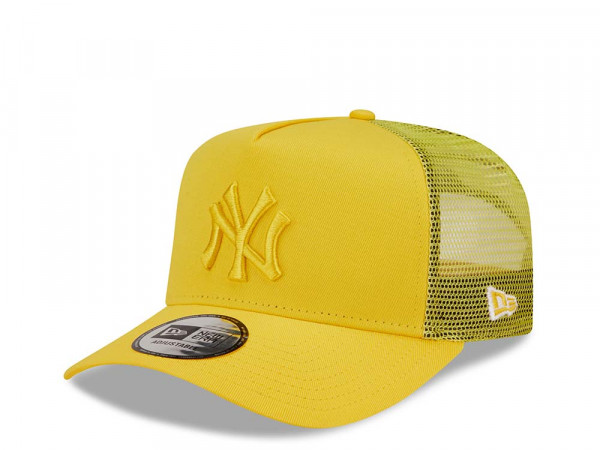 New Era New York Yankees Tonal Mesh Yellow A Frame Trucker Snapback Cap