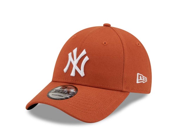 New Era New York Yankees Orange Essential 9Forty Strapback Cap