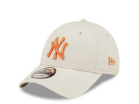 New Era New York Yankees League Essential Cream 9Forty Strapback Cap