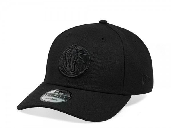New Era Dallas Mavericks All Black Edition 9Forty Snapback Cap