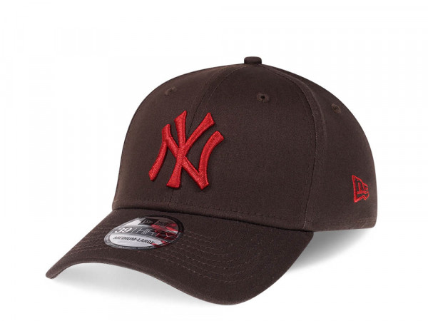 New Era New York Yankees League Essential Brown 39Thirty Stretch Cap