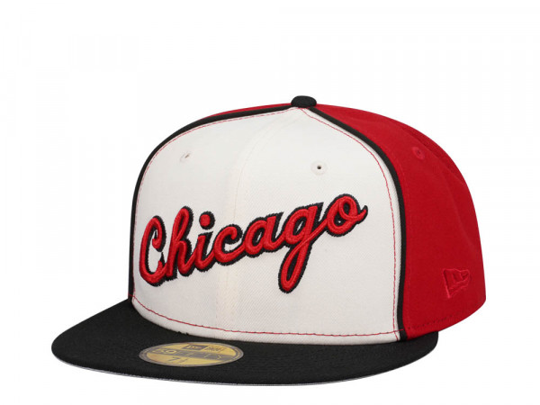 New Era Chicago Bulls Chrome Black Red Two Tone Edition 59Fifty Fitted Cap