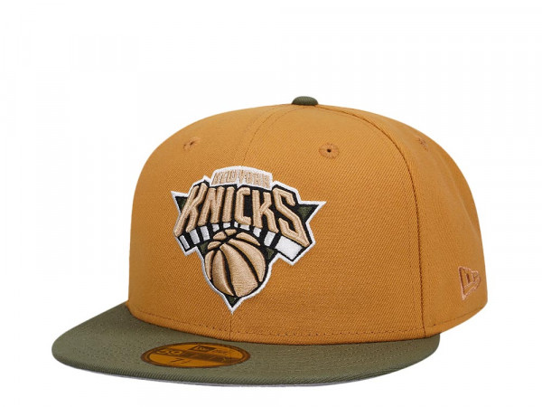 New Era New York Knicks Panama Tan Olive Two Tone Classic Edition 59Fifty Fitted Cap