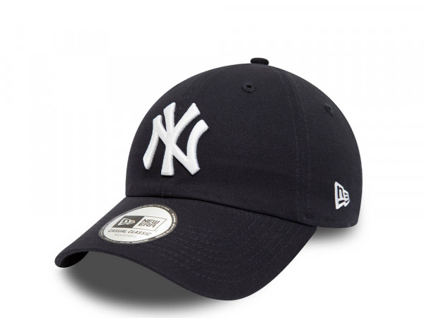 New Era New York Yankees League Essential Navy 9Twenty Strapback Cap