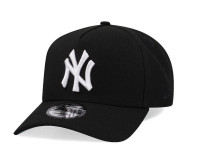 New Era New York Yankees Black Classic Edition 9Forty A Frame Snapback Cap