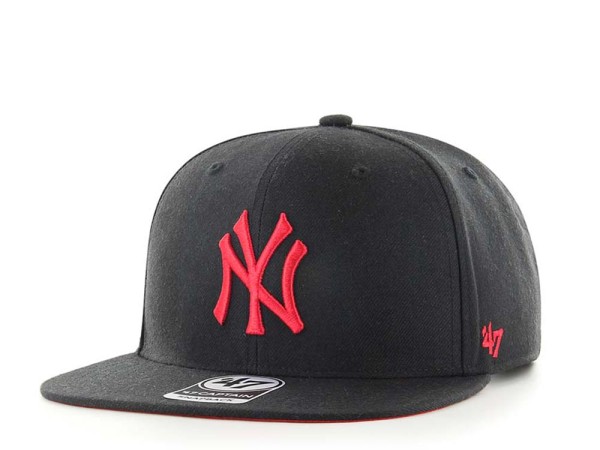 47Brand New York Yankees Black Red Ballpark Captain Snapback Cap
