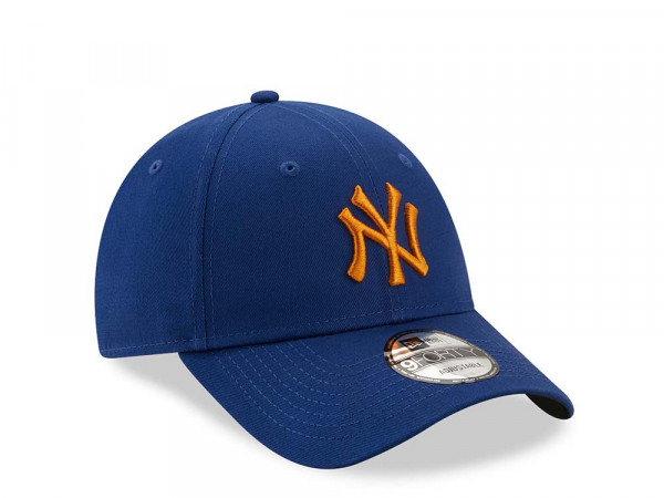 New Era New York Yankees League Essential Blue 9Forty Strapback Cap