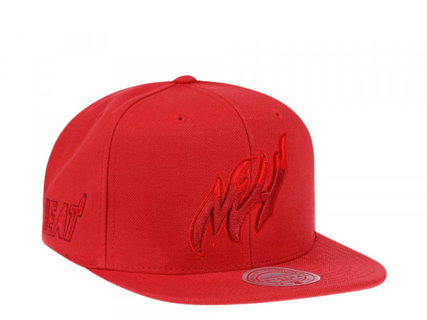 Mitchell & Ness Miami Heat Red Hardwood Classic Snapback Cap